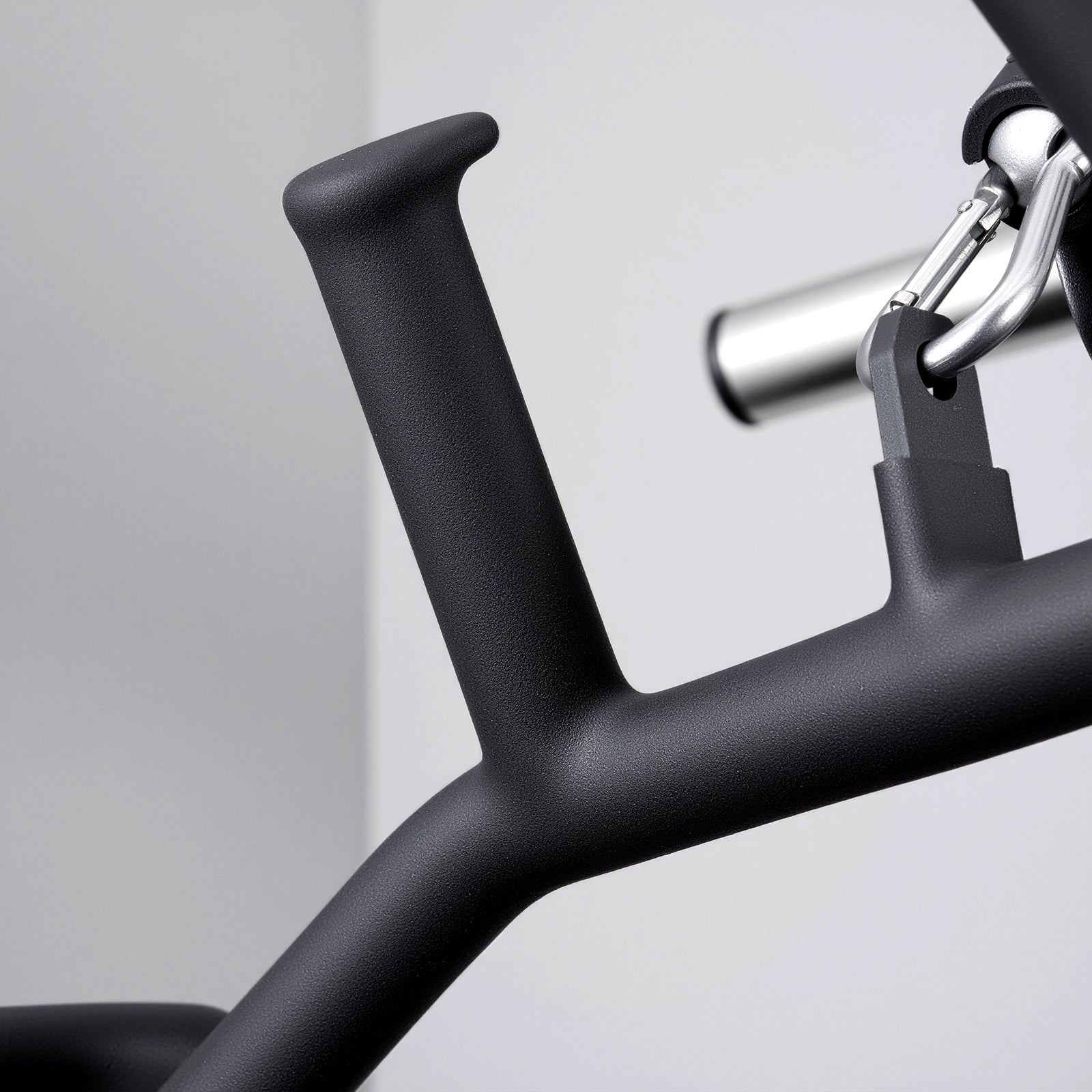 2-in-1 Lat Pulldown Bar PJ02