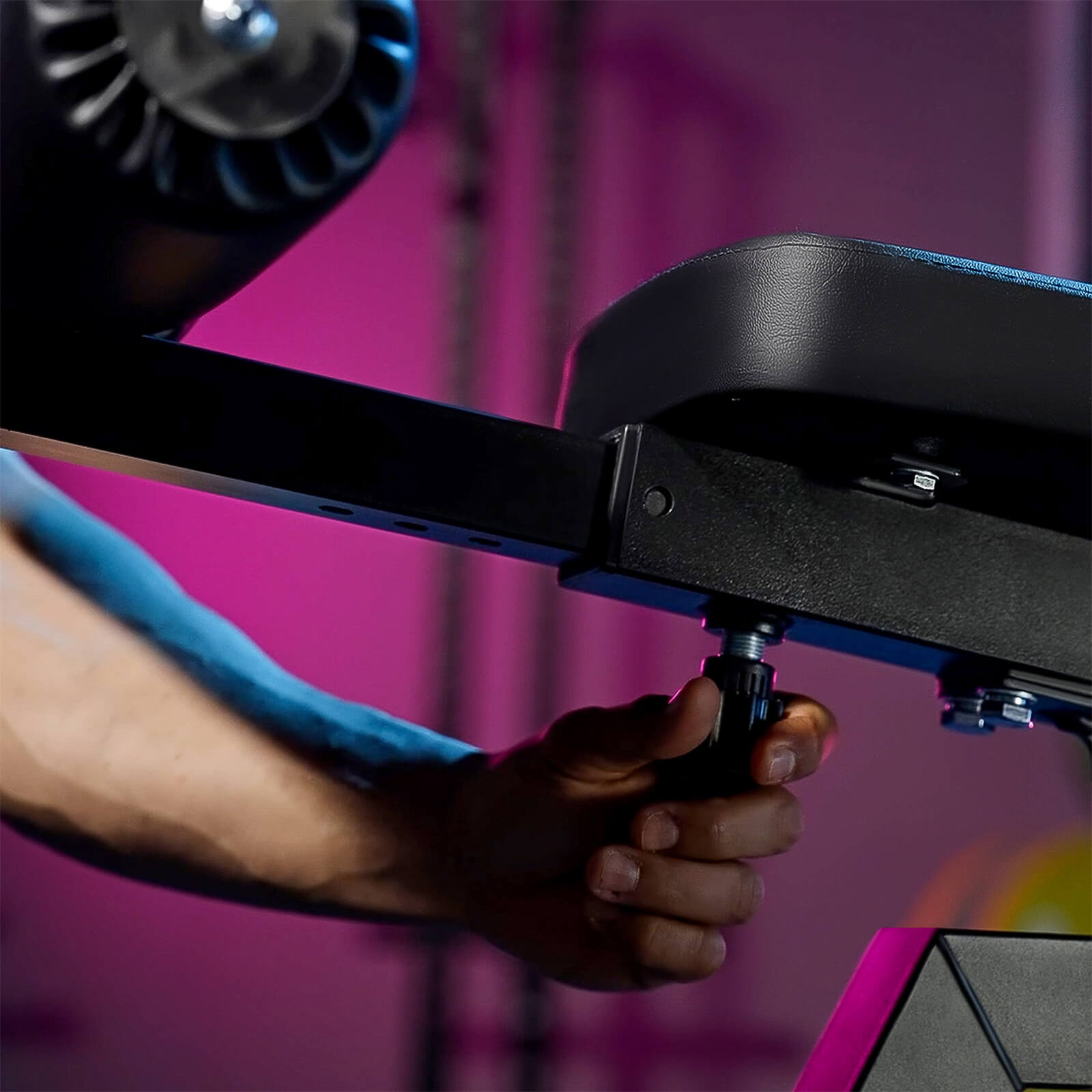 WB00 Adjustable FID Bench