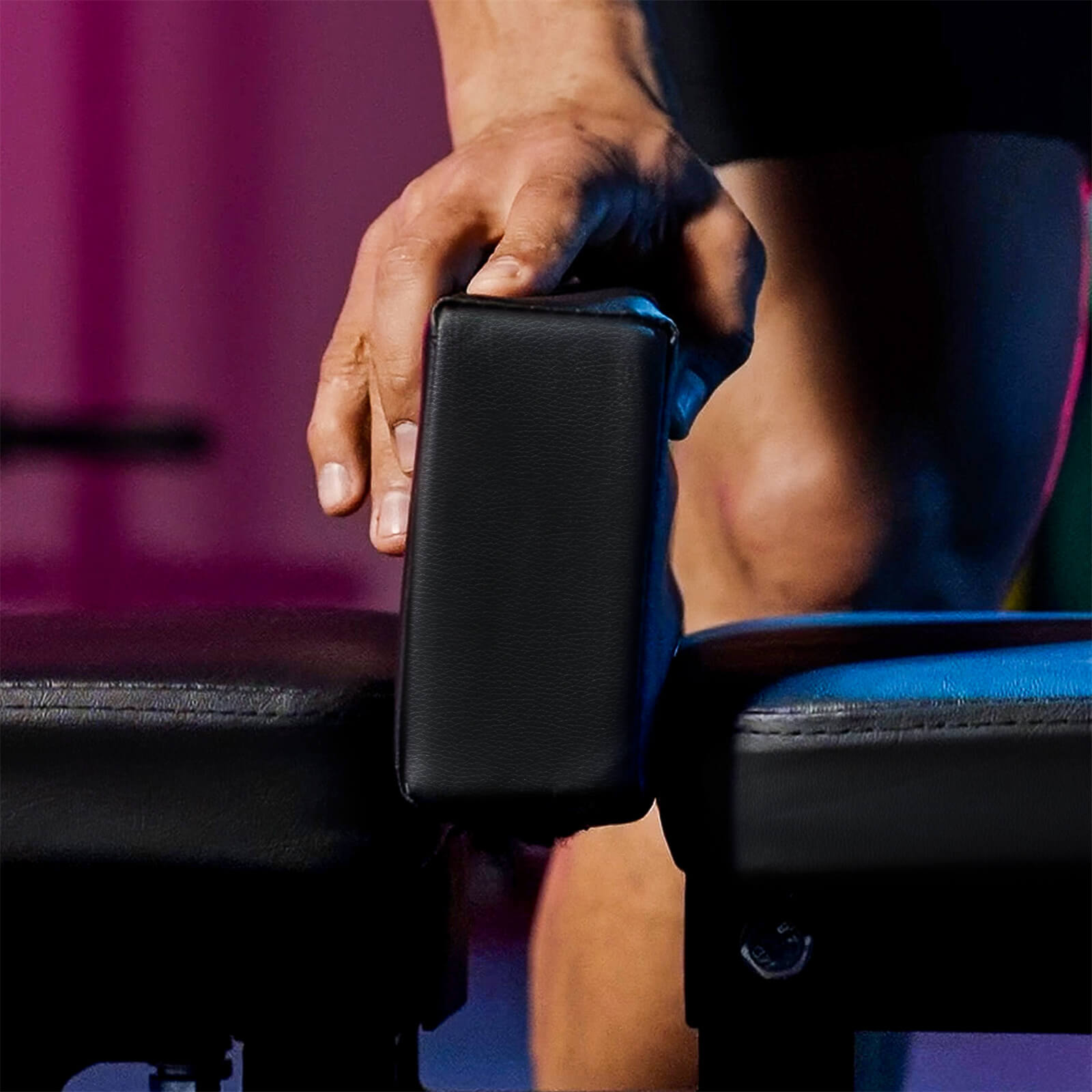 WB00 Adjustable FID Bench