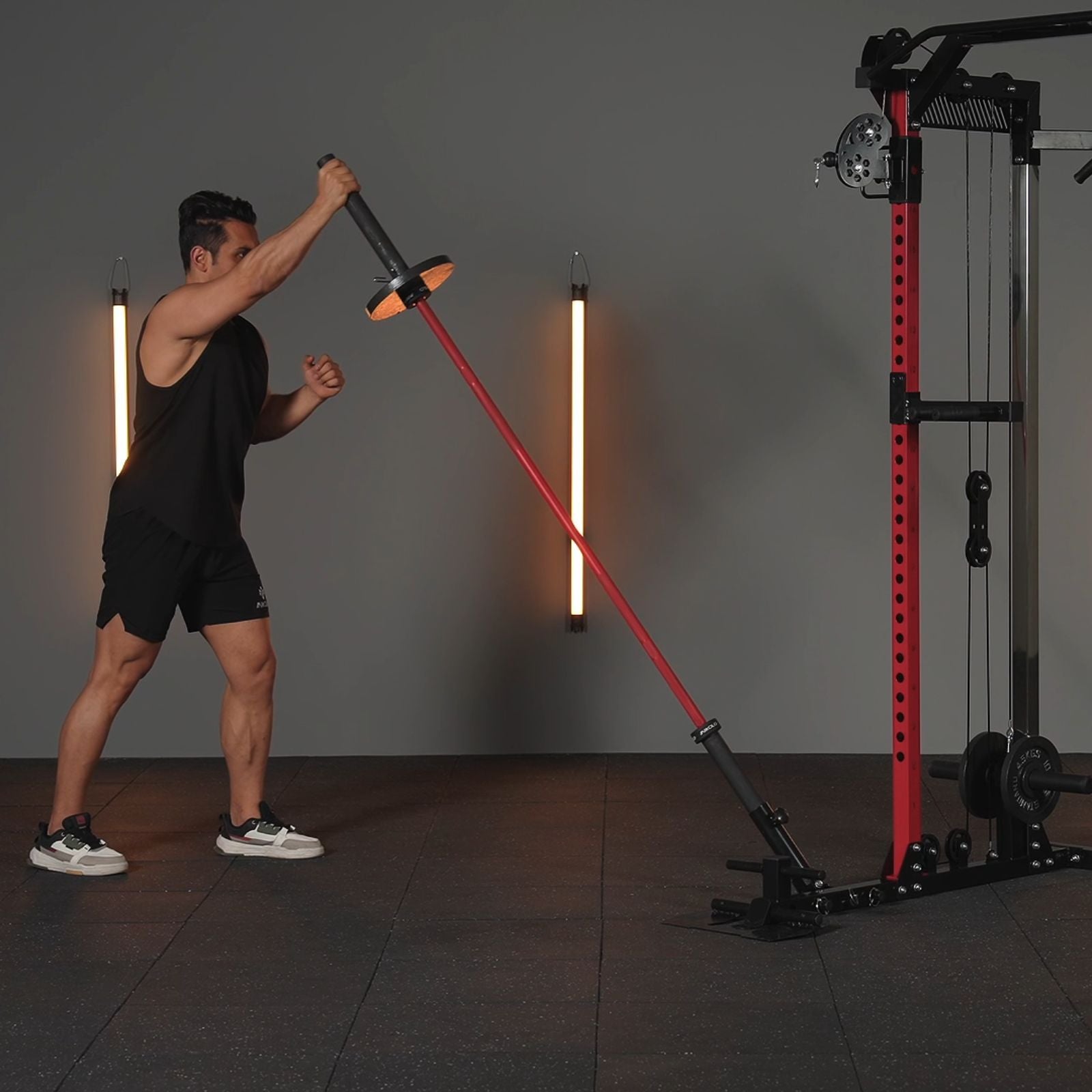 HR05-ULTRA Half Rack Functional Trainer