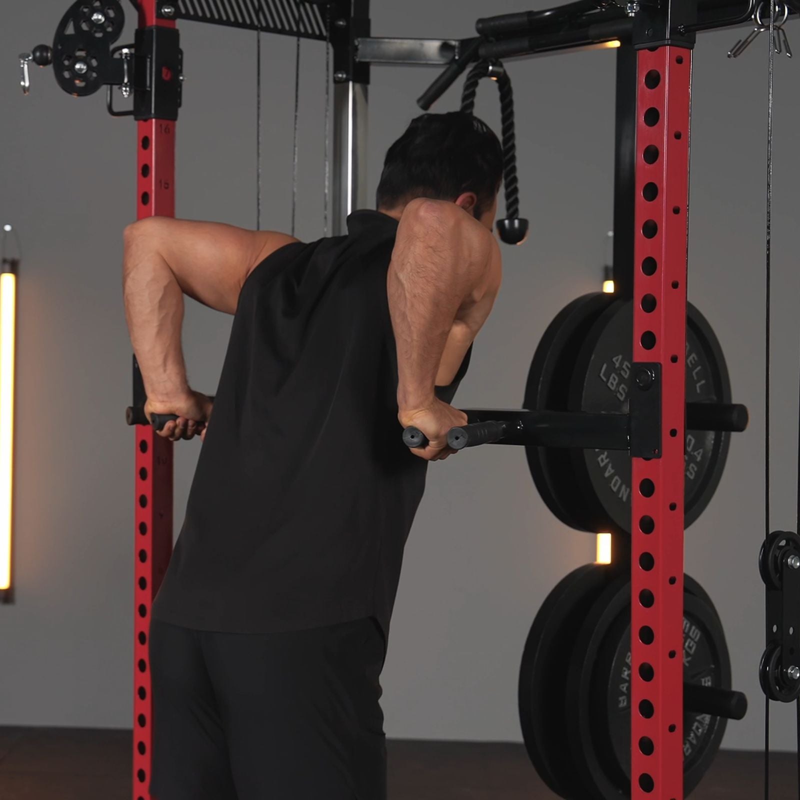 HR05-ULTRA Half Rack Functional Trainer