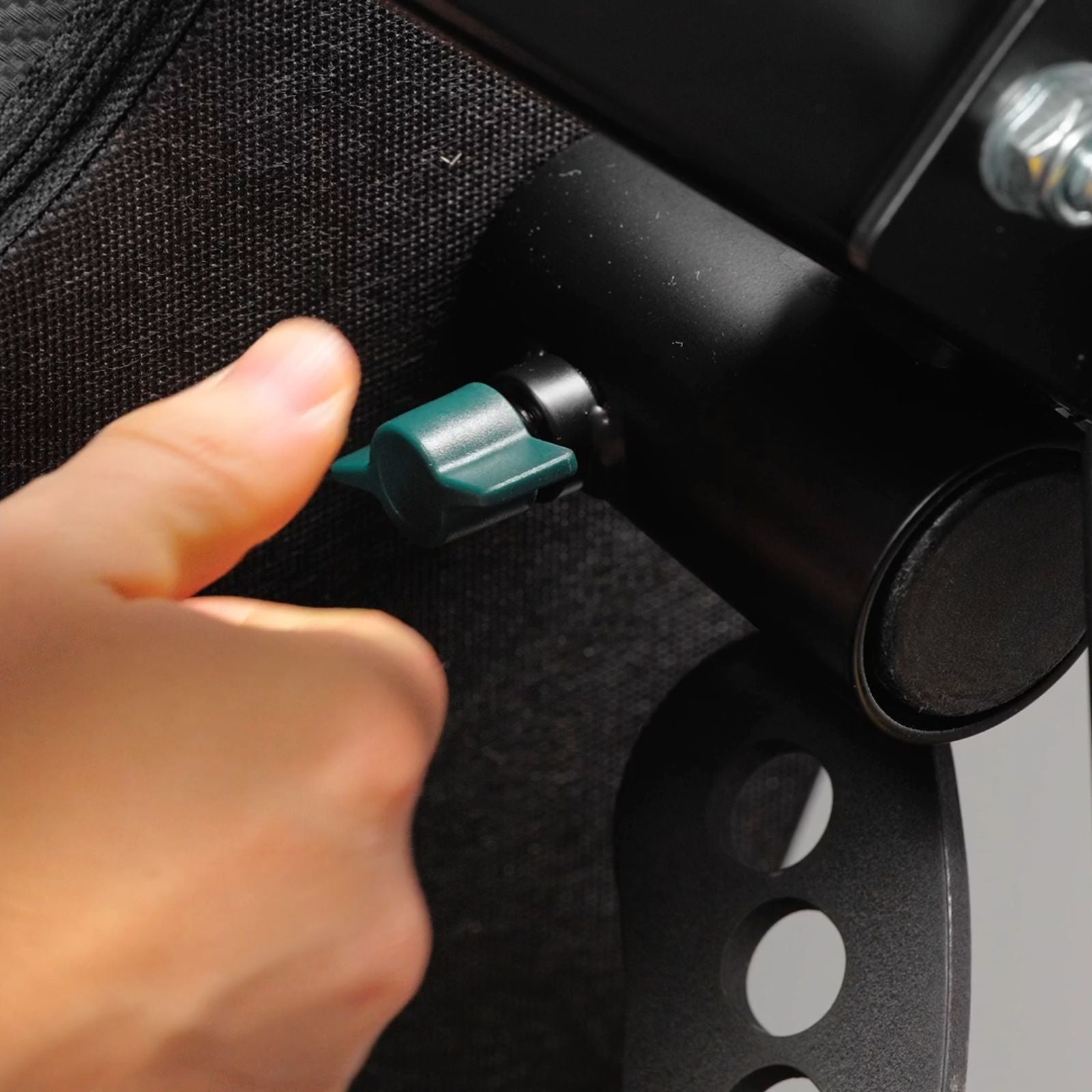 GMWD Fitness 2-in-1 Leg Press Hack Squat Machine DD09