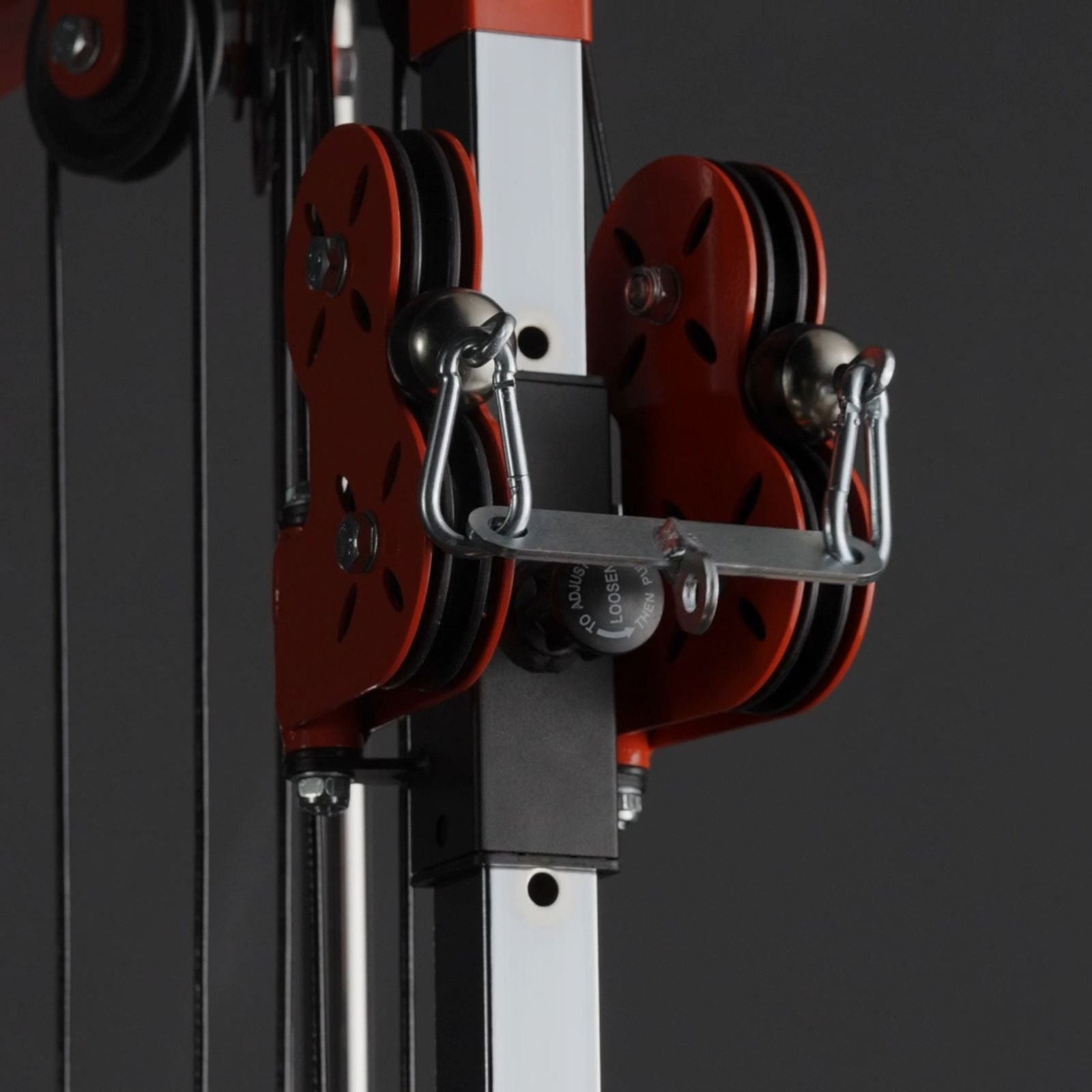 MIKOLO G3 Plate Loaded Pulley Tower