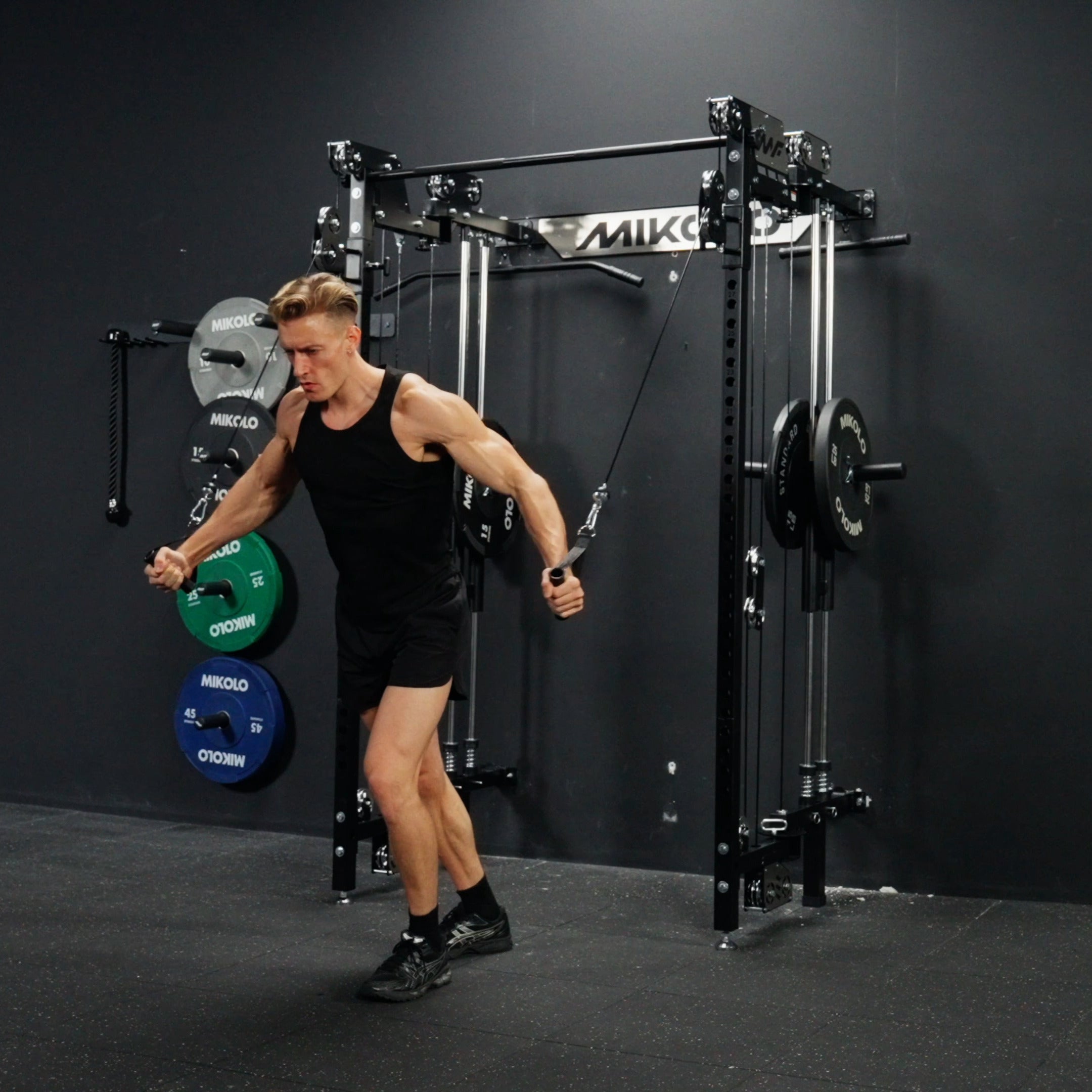 CHEETAH™ Power Rack Plegable de Pared con Entrenamiento Funcional