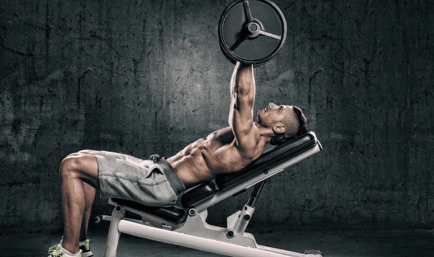 Incline Bench Press - MIKOLO