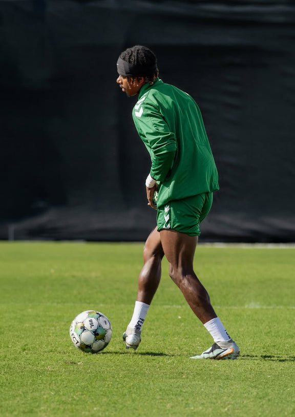 PITCH-READY LEG POWER