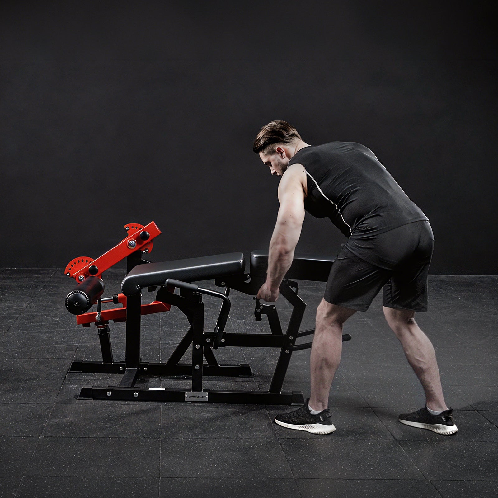 NOVA™ Leg Extension and Prone Leg Curl Machine