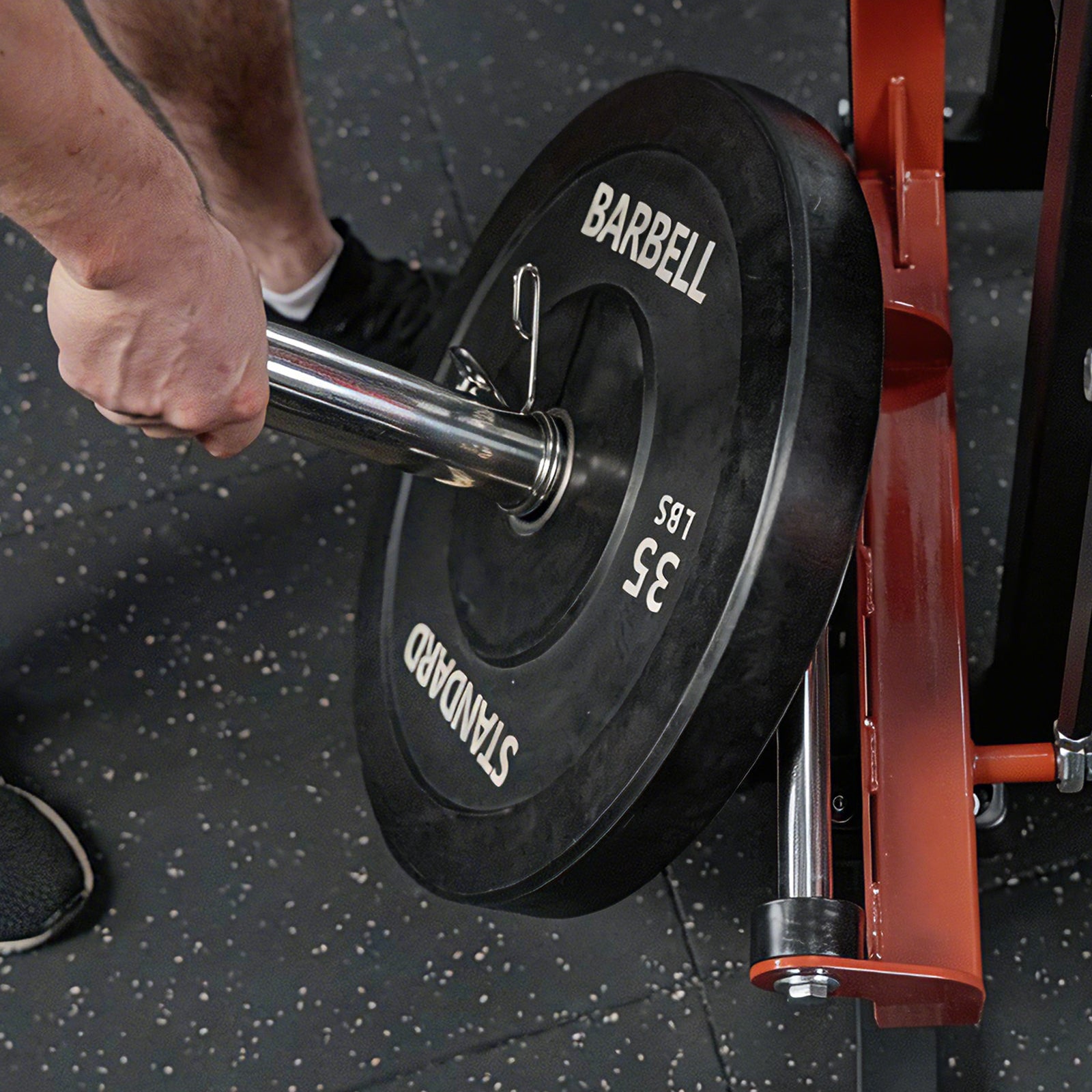 NOVA™ Leg Extension and Prone Leg Curl Machine